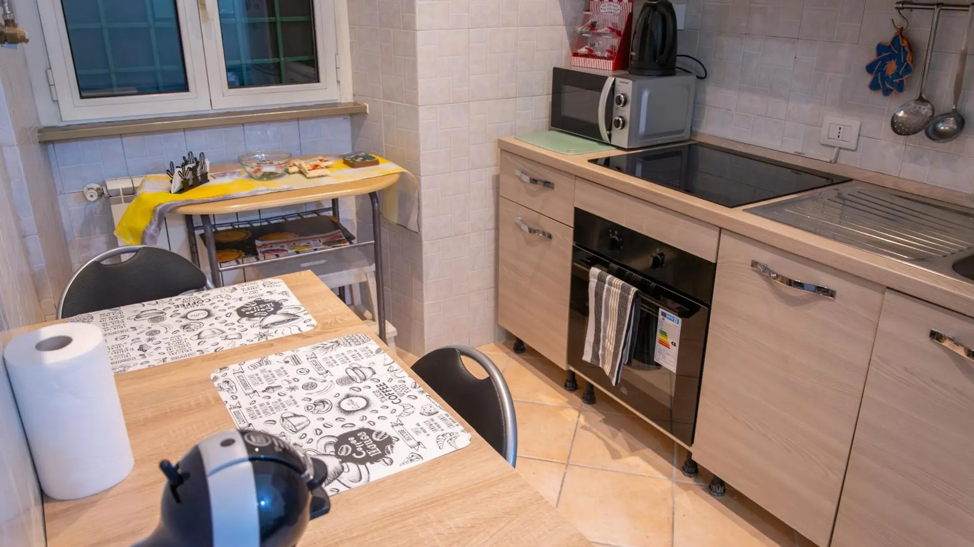 Casa Di Roberto - Metro E Servizi A Due Passi! Rom Italien