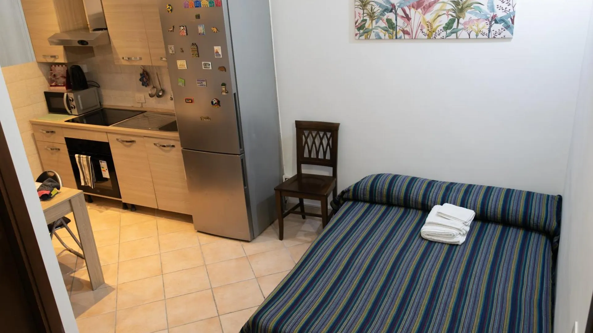 Casa Di Roberto - Metro E Servizi A Due Passi! Rom Apartment